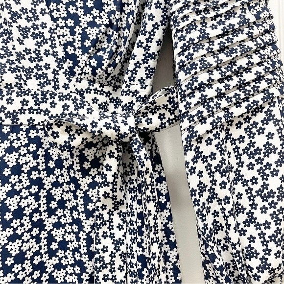 La Maison Talulah Midi Dress Women's Size Small Remember Me Navy & White Floral - Picture 7 of 14